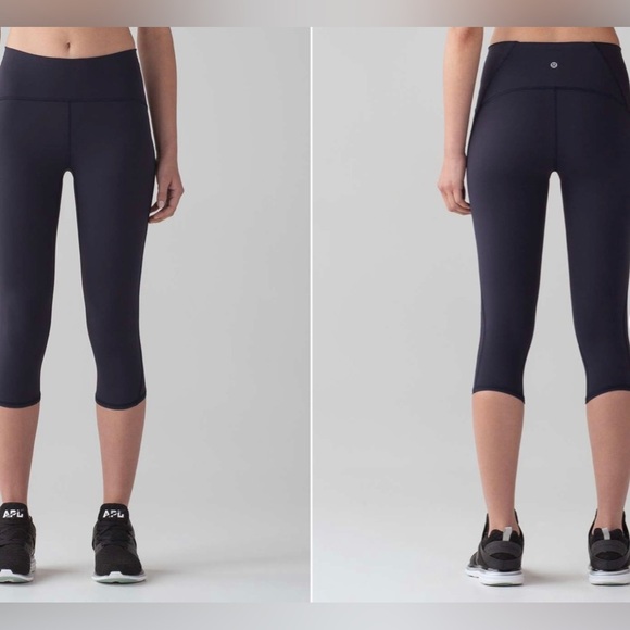 Lululemon Train Times Crop (17") Midnight Navy leggings size 8 sheer - Picture 5 of 5